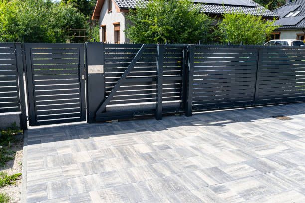 Best Driveway Paving Contractor  in Talahi Island, GA